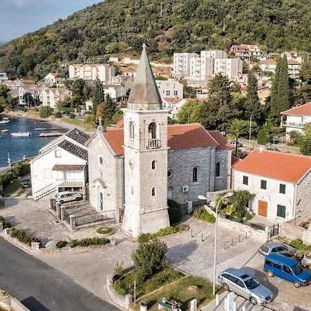 Villa Ruza, Donja Lastva Тиват Екстериор снимка