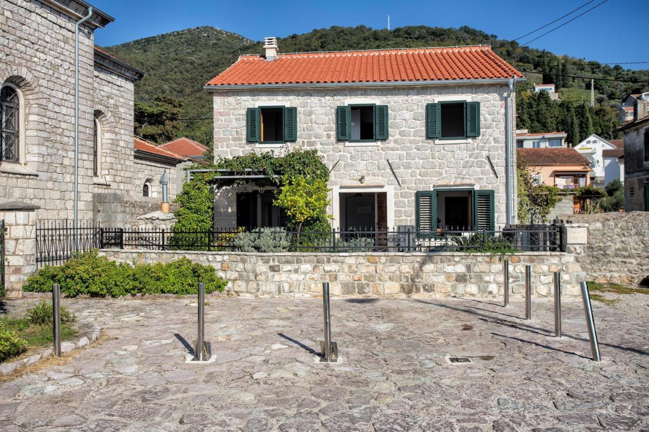 Villa Ruza, Donja Lastva Тиват Екстериор снимка