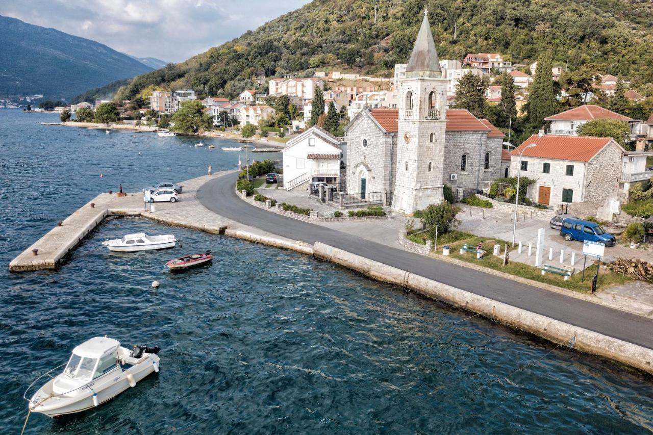 Villa Ruza, Donja Lastva Тиват Екстериор снимка
