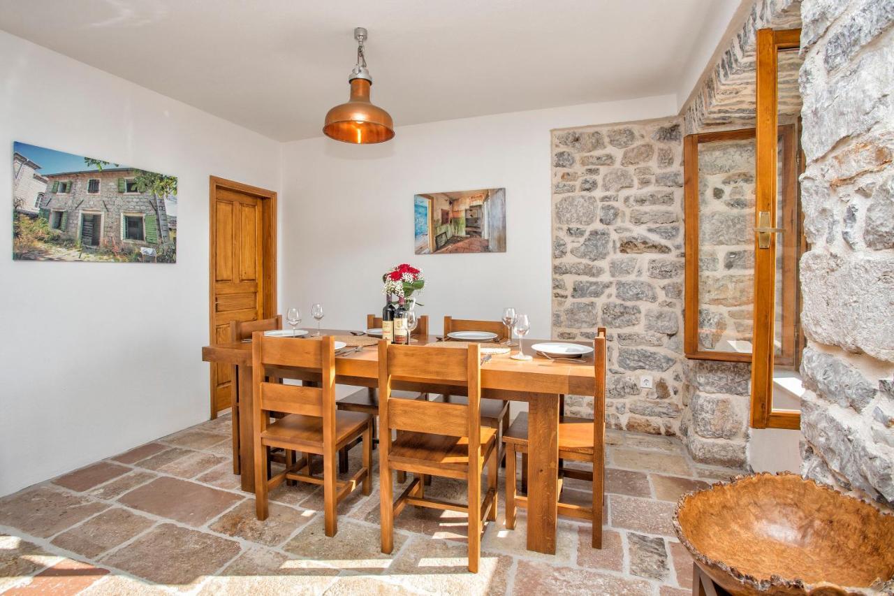 Villa Ruza, Donja Lastva Тиват Екстериор снимка