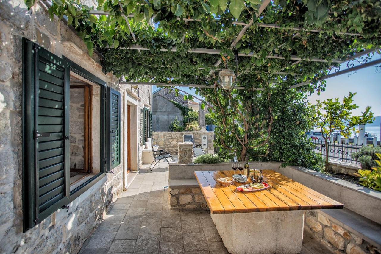 Villa Ruza, Donja Lastva Тиват Екстериор снимка